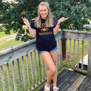 Meet your Posher, Hailey